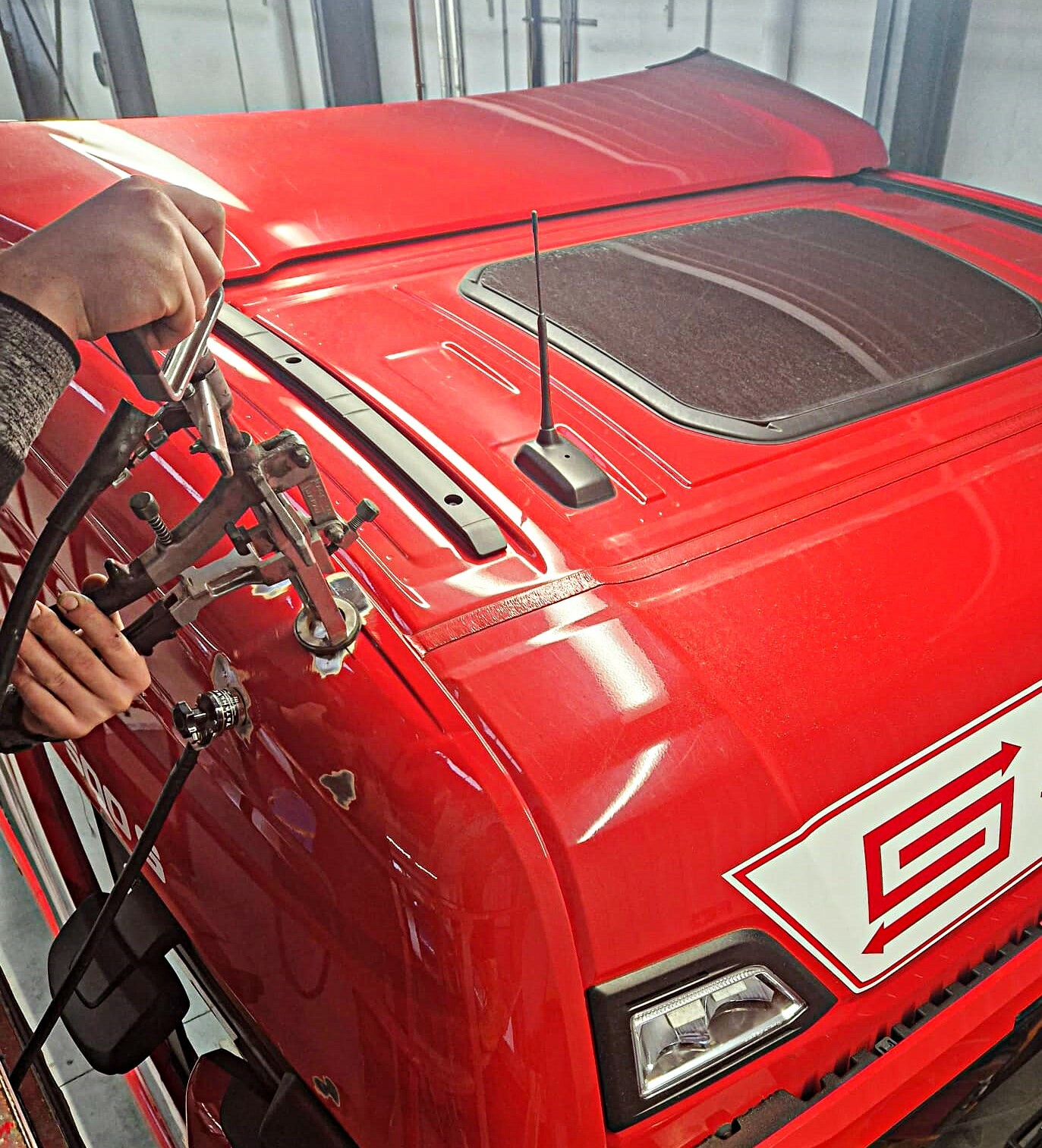 Karosserieinstandsetzung Scania 500 S